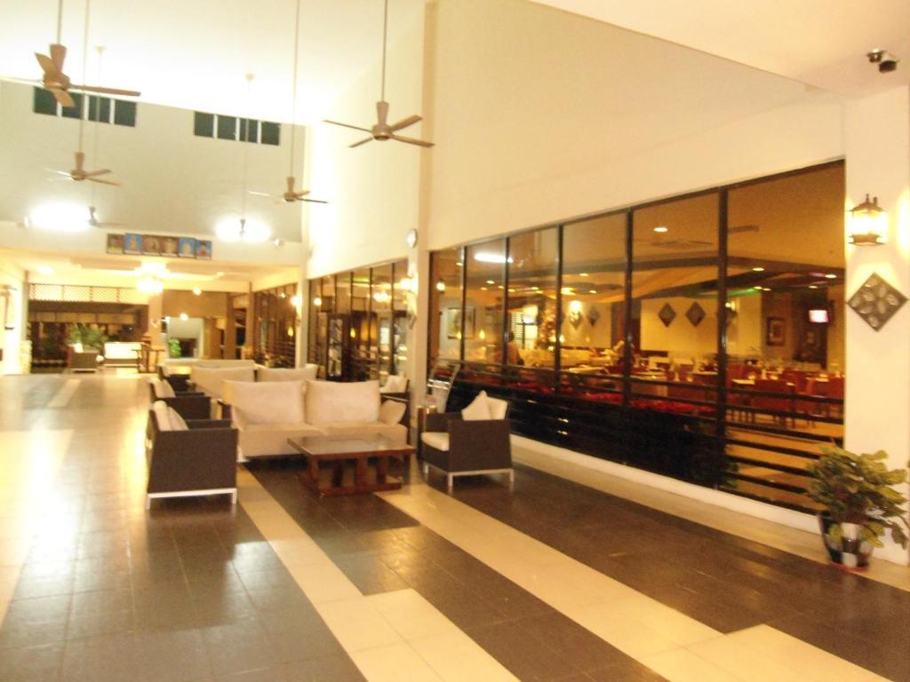 Hotel Seri Malaysia Kangar Buitenkant foto